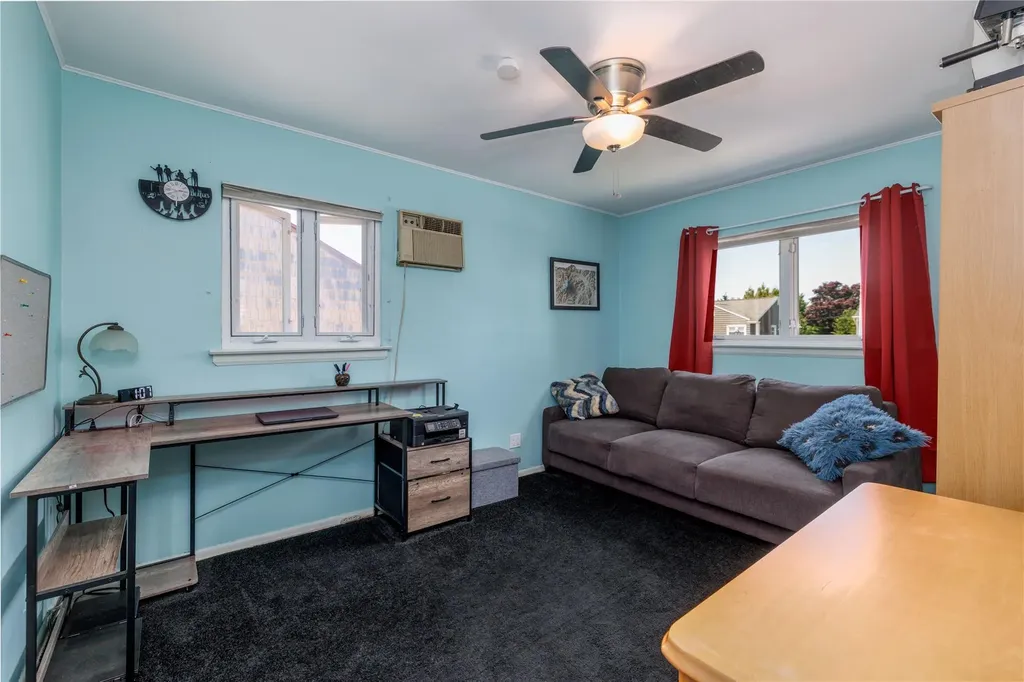 3706 Regent Lane Wantagh NY 11793