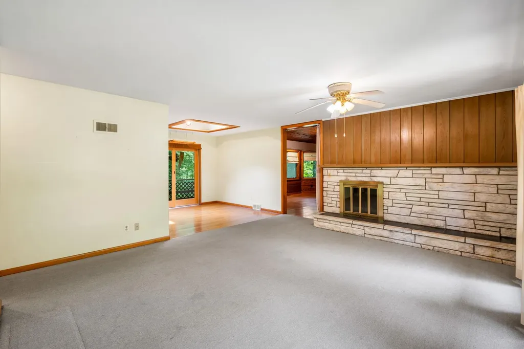 41 Colburn Drive Poughkeepsie NY 12603