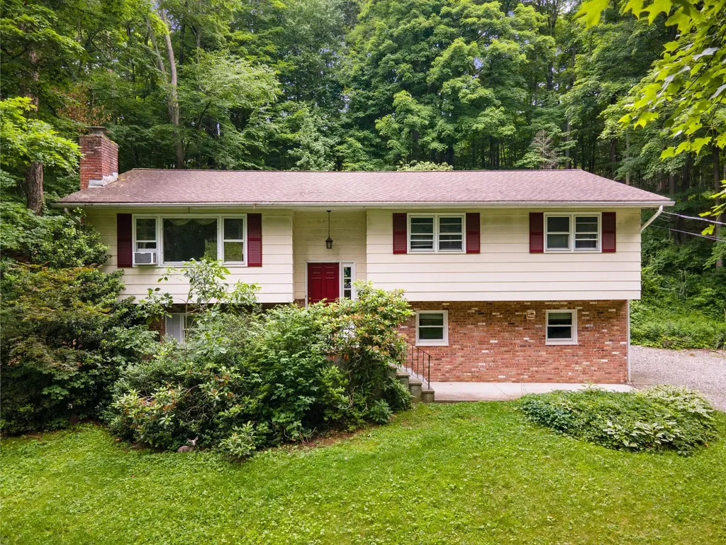 39 Knollwood Lane Cold Spring NY 10516