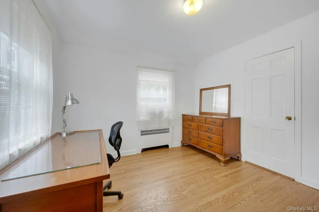 136 White Road Scarsdale NY 10583