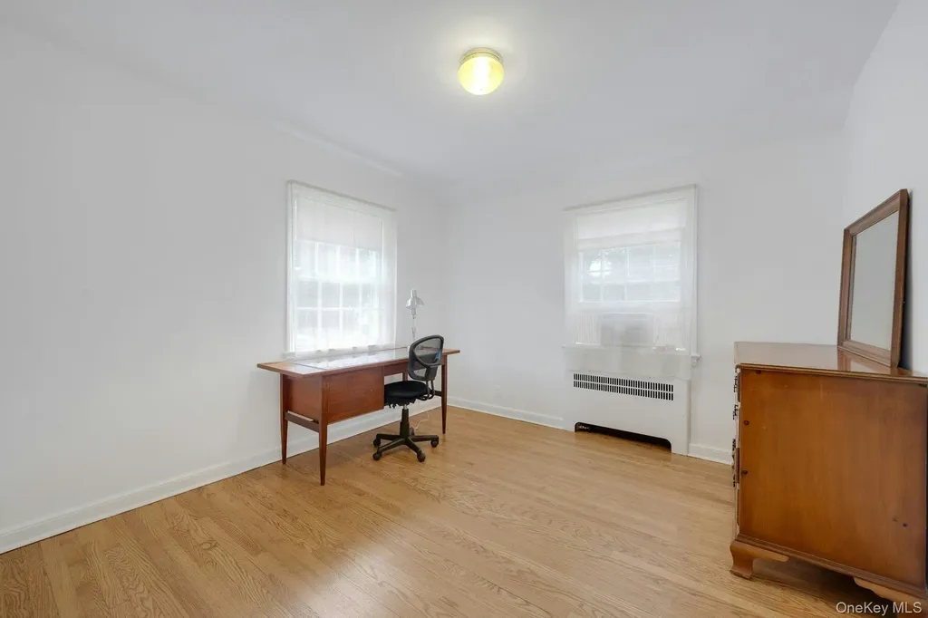 136 White Road Scarsdale NY 10583