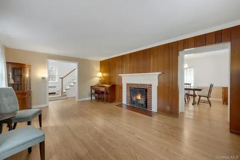 136 White Road Scarsdale NY 10583