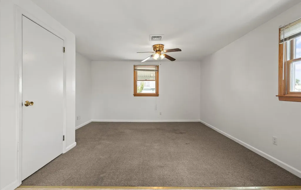 78 Cliff Drive Hicksville NY 11801