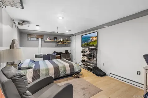 121 Thomas Avenue Bethpage NY 11714