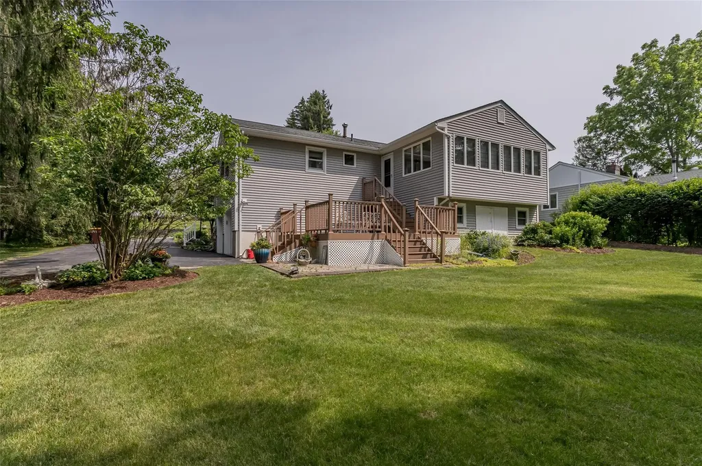 2 Valley View Circle Warwick NY 10990
