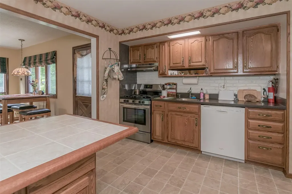 2 Valley View Circle Warwick NY 10990