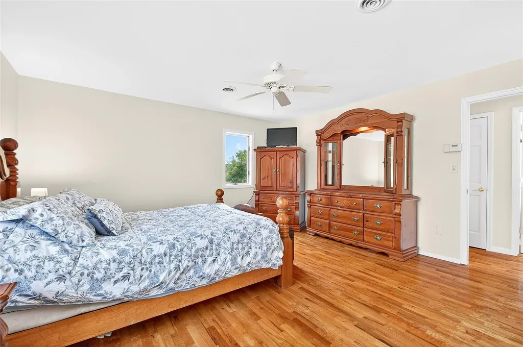 42 Walter Drive Stony Point NY 10980