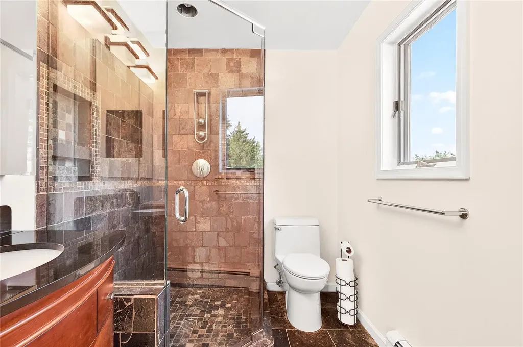 42 Walter Drive Stony Point NY 10980