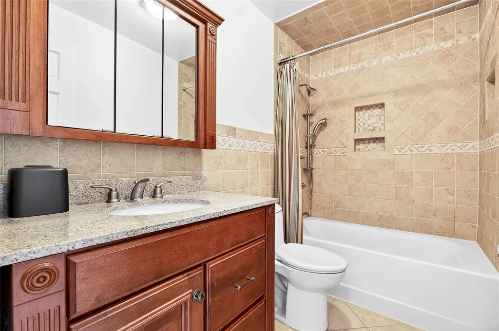 42 Walter Drive Stony Point NY 10980