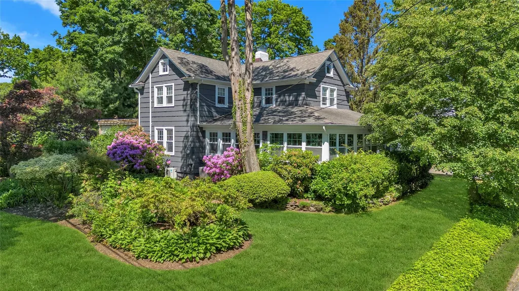 3 Turnip Hill Northport NY 11768