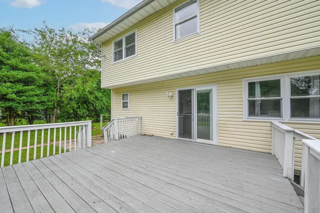 204 Hawthorne Street Mastic NY 11950