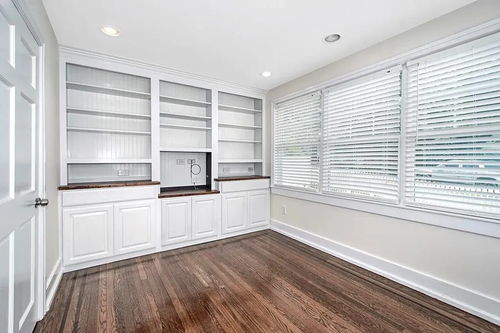 32 Brookdale Avenue White Plains NY 10603