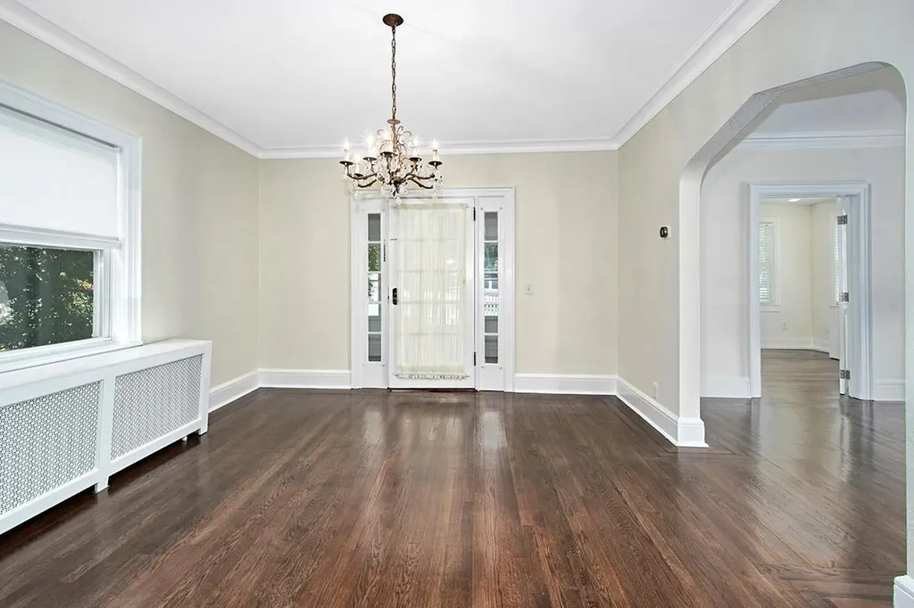 32 Brookdale Avenue White Plains NY 10603