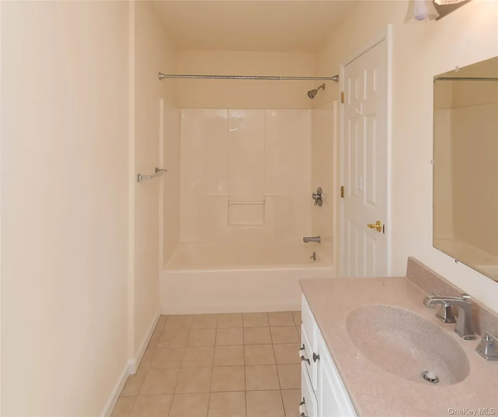 74 Aveonis Court Fishkill NY 12524