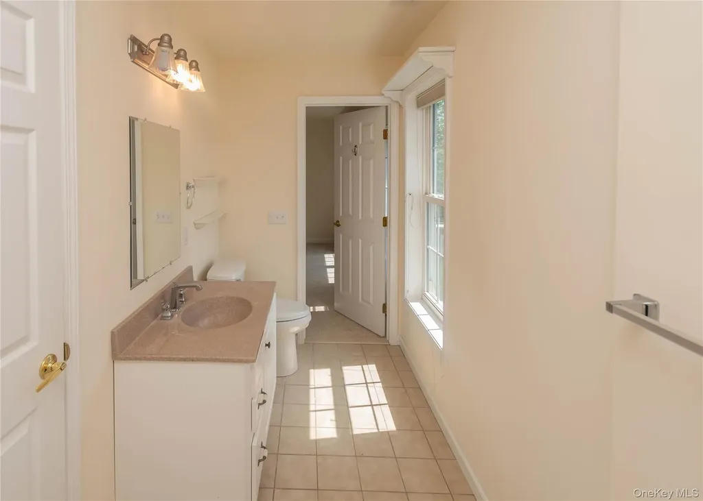 74 Aveonis Court Fishkill NY 12524
