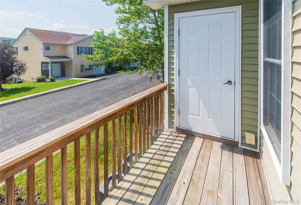 74 Aveonis Court Fishkill NY 12524