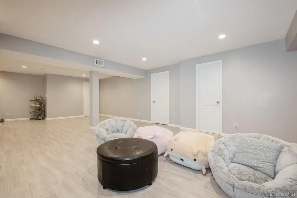 198 Central Avenue Bethpage NY 11714