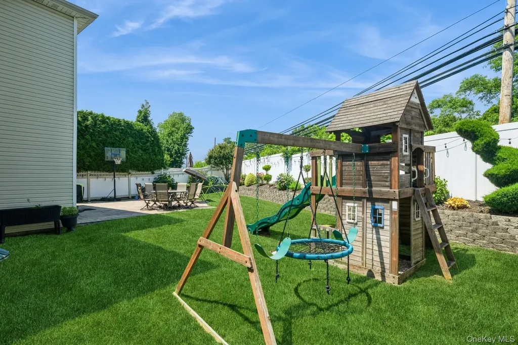 198 Central Avenue Bethpage NY 11714