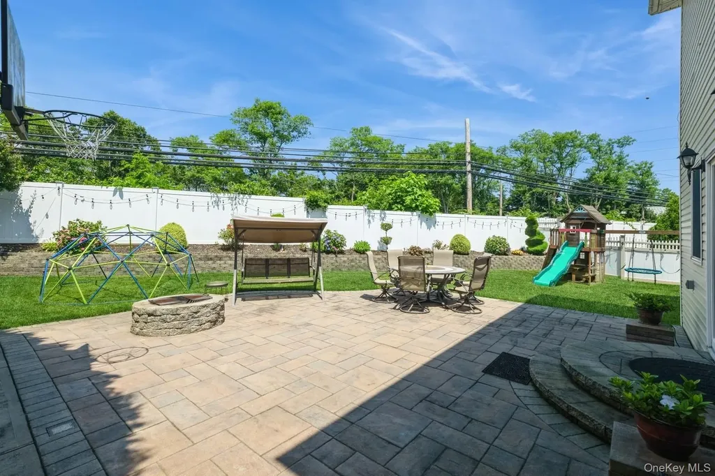 198 Central Avenue Bethpage NY 11714
