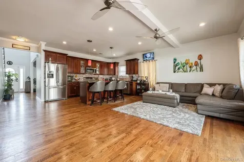 198 Central Avenue Bethpage NY 11714