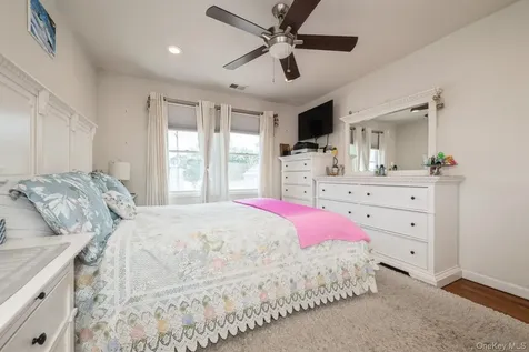 198 Central Avenue Bethpage NY 11714