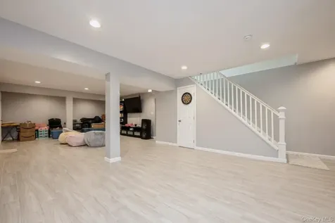 198 Central Avenue Bethpage NY 11714