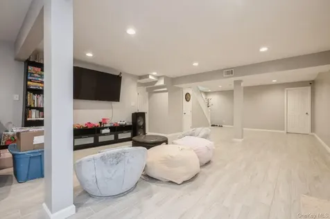 198 Central Avenue Bethpage NY 11714