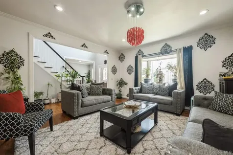 198 Central Avenue Bethpage NY 11714