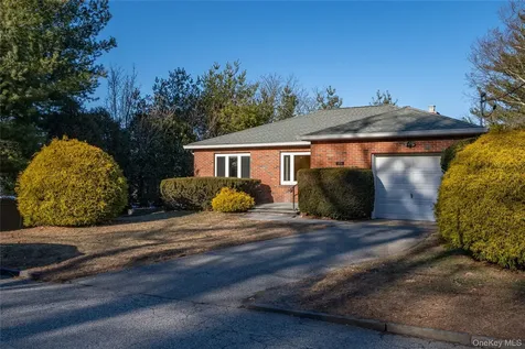 23 Bradley Street Dobbs Ferry NY 10522