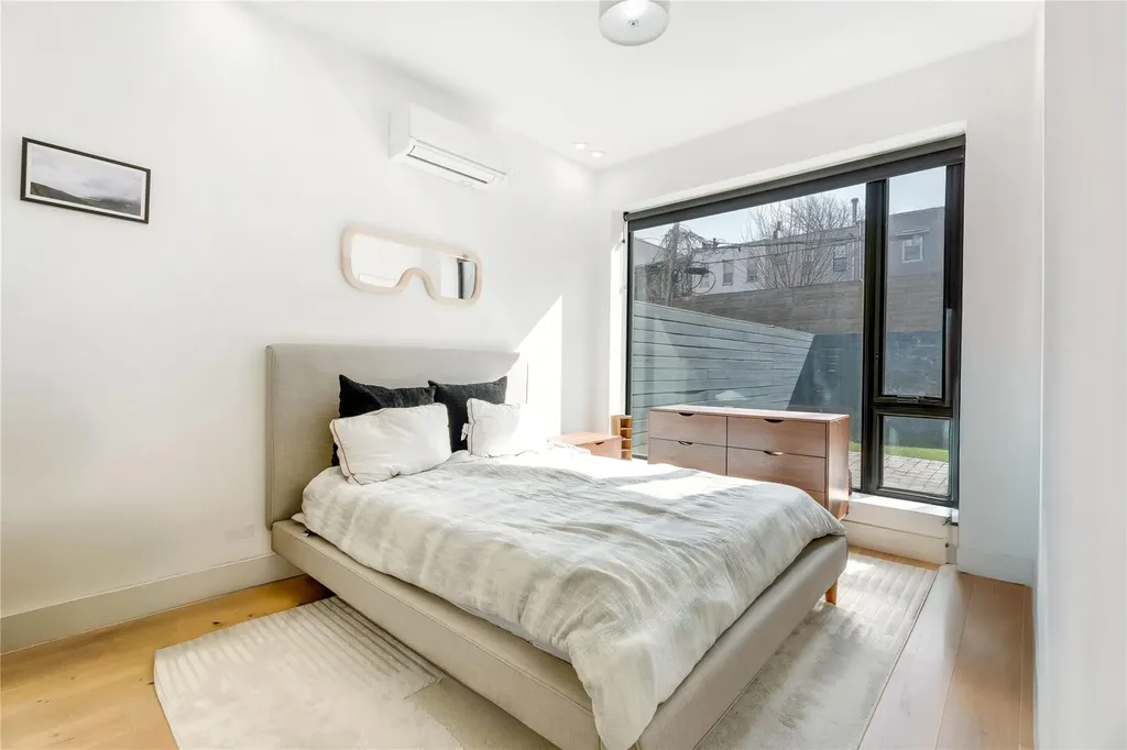 1084 Decatur Street Brooklyn NY 11207