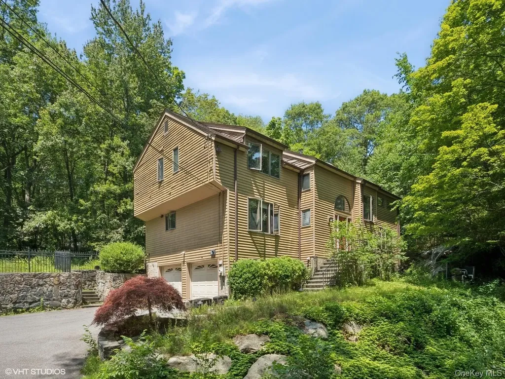 212 Elmwood Road South Salem NY 10590