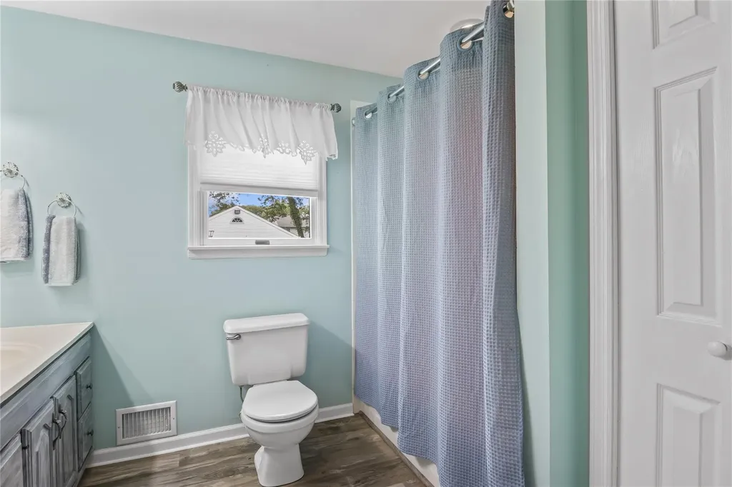 138 Dawn Drive Centereach NY 11720