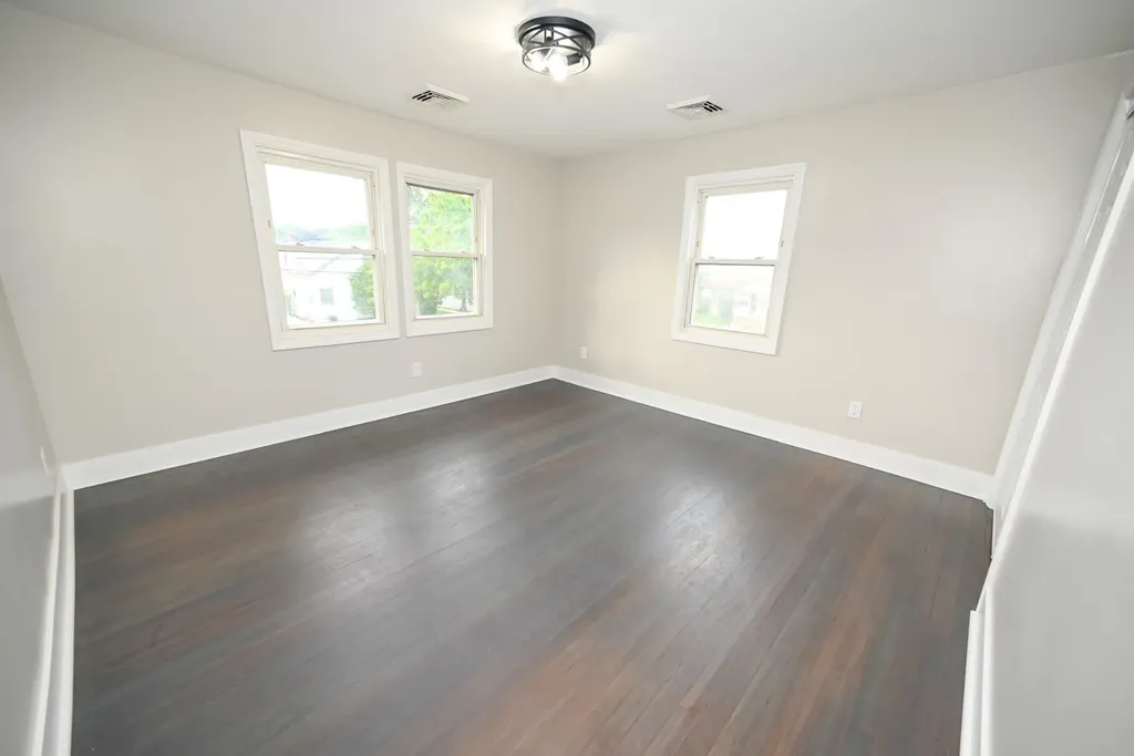 48 Washington Avenue Lynbrook NY 11563