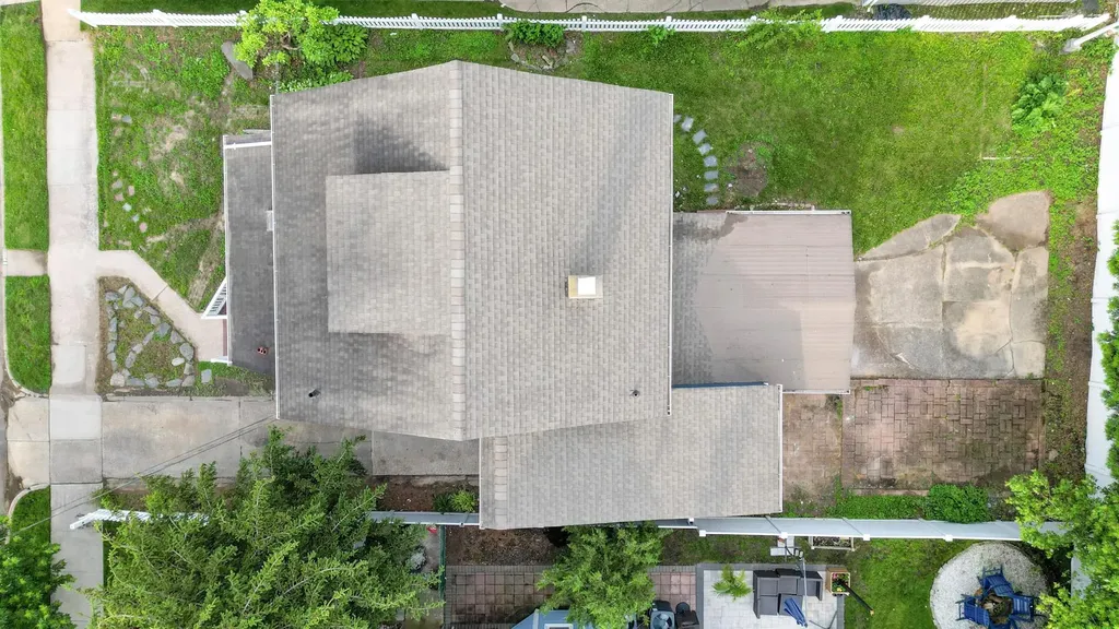 48 Washington Avenue Lynbrook NY 11563