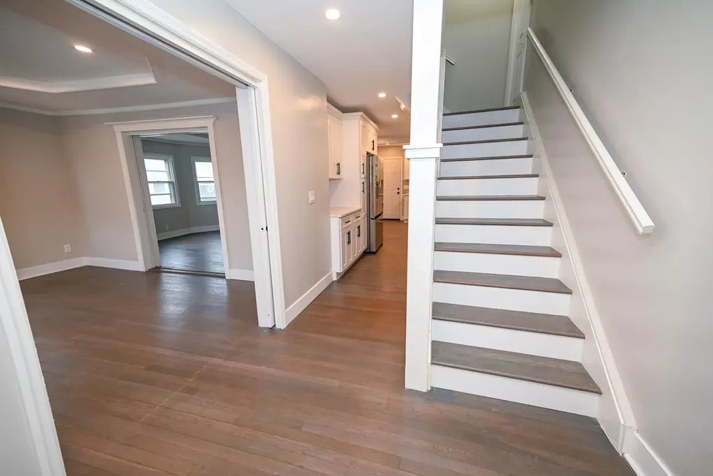 48 Washington Avenue Lynbrook NY 11563