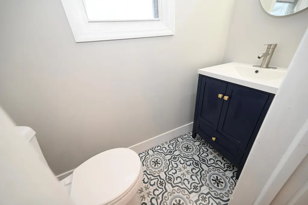 48 Washington Avenue Lynbrook NY 11563