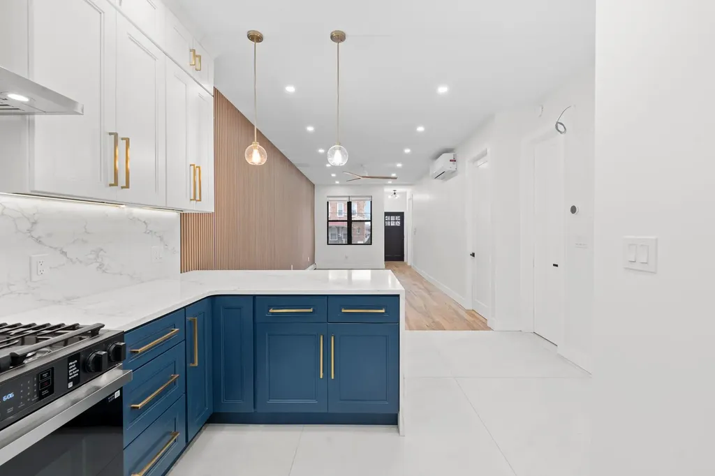 658 E 91st Street Brooklyn NY 11236