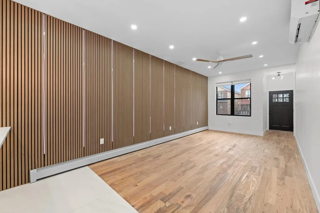 658 E 91st Street Brooklyn NY 11236