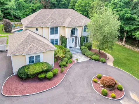 29 Brian Court Carmel NY 10512