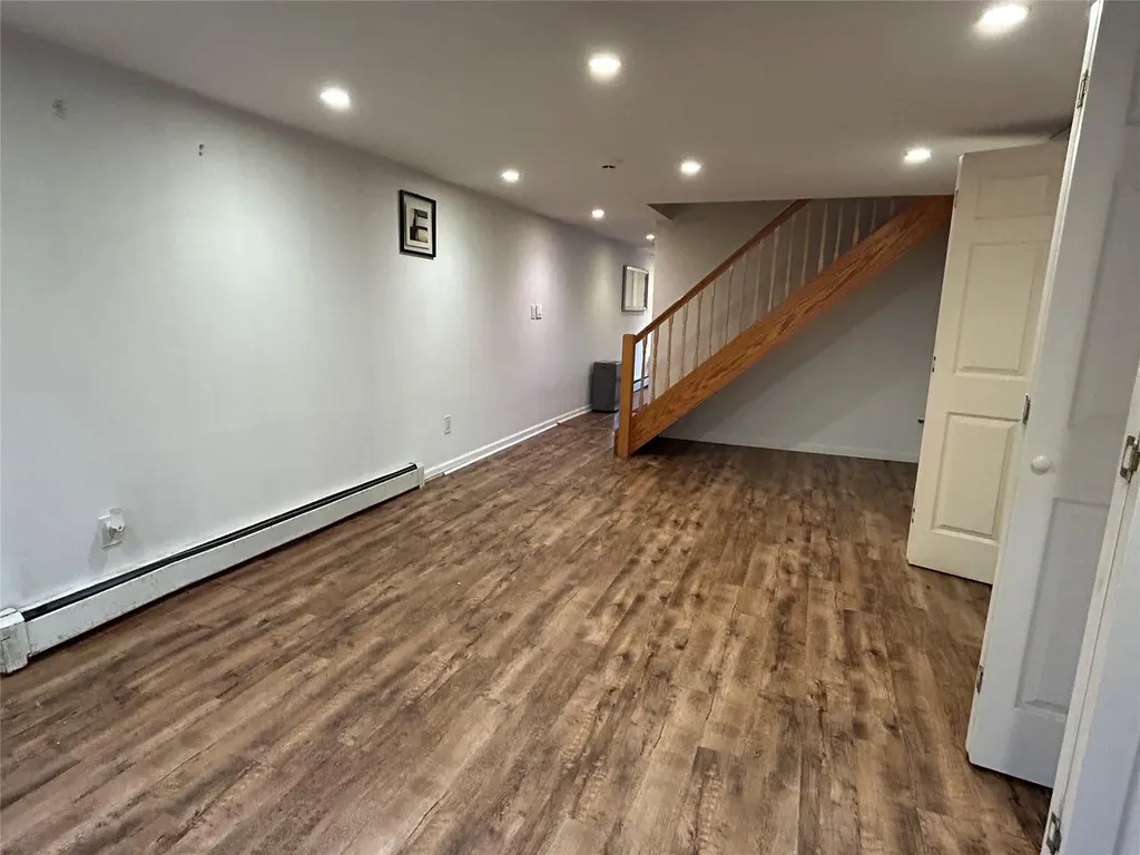 97 Farm Road E Wading River NY 11792