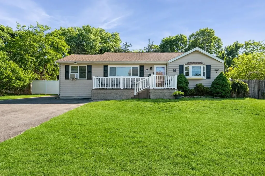 43 Neptune Avenue East Patchogue NY 11772