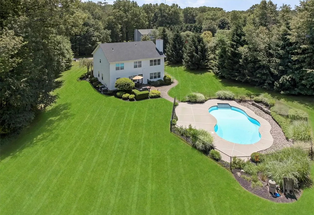 85 Decker Drive Walden NY 12586
