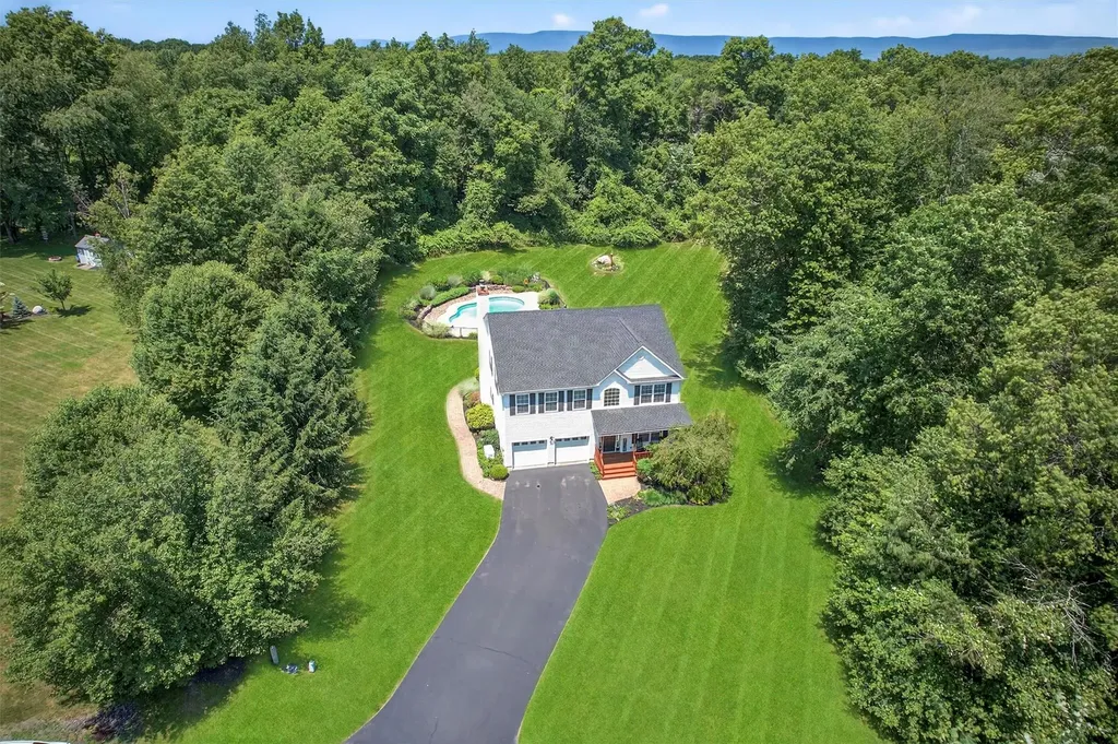 85 Decker Drive Walden NY 12586
