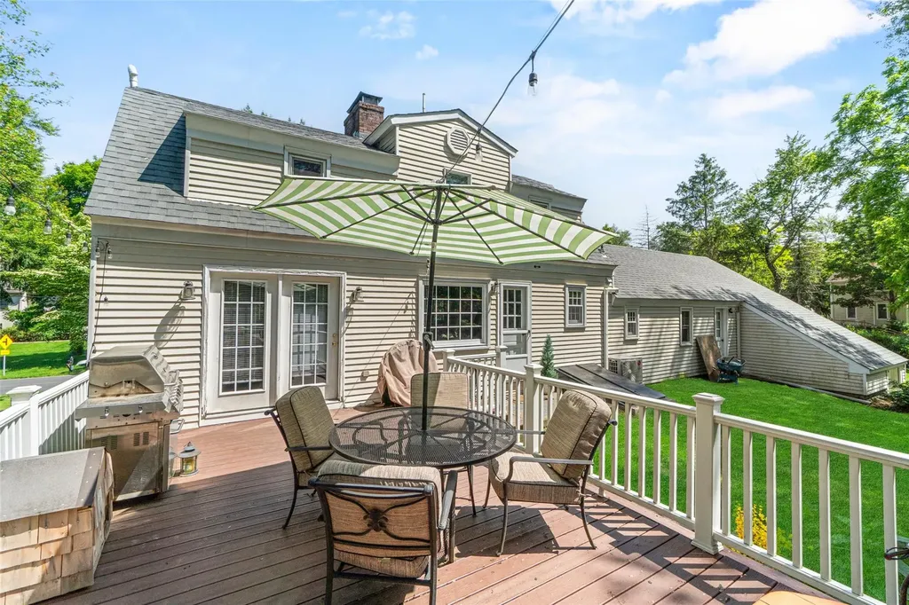 325 Diddell Road Poughkeepsie NY 12603