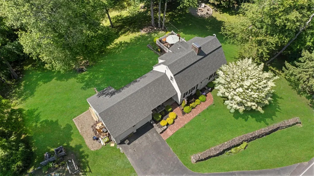 325 Diddell Road Poughkeepsie NY 12603