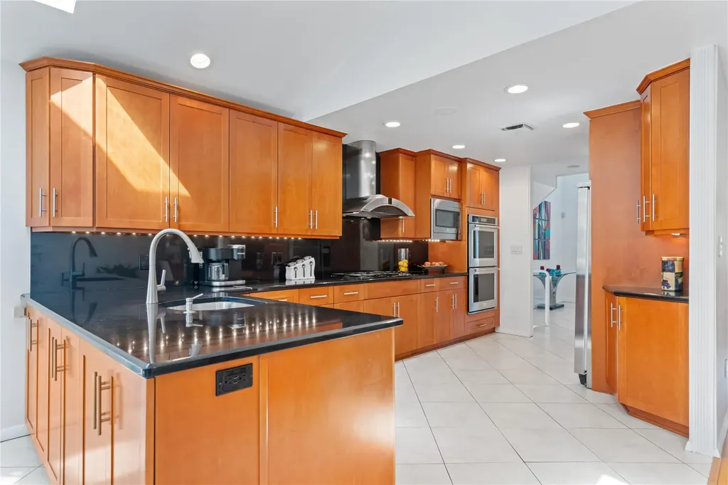 128 Seaman Road Jericho NY 11753