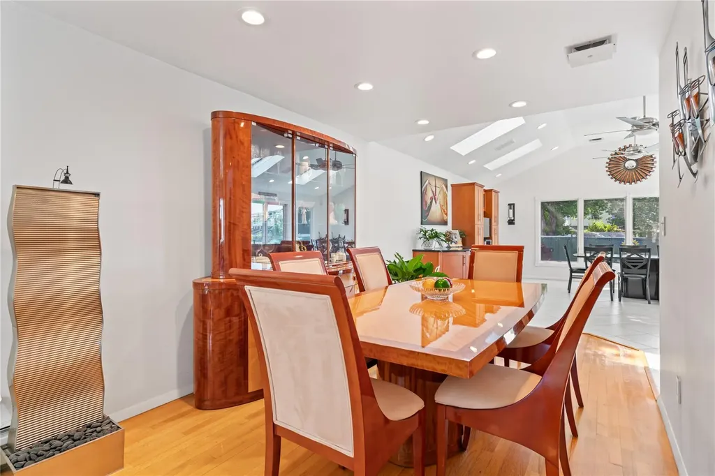 128 Seaman Road Jericho NY 11753