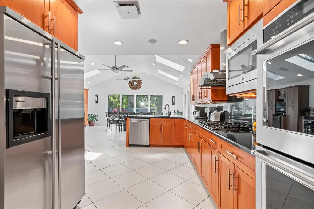 128 Seaman Road Jericho NY 11753