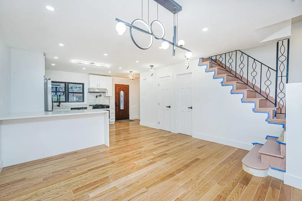 590 E 83rd Street Brooklyn NY 11236