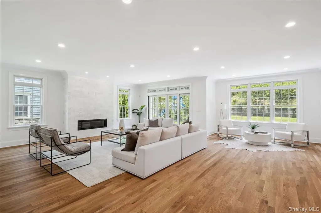 4 Locust Lane Scarsdale NY 10583